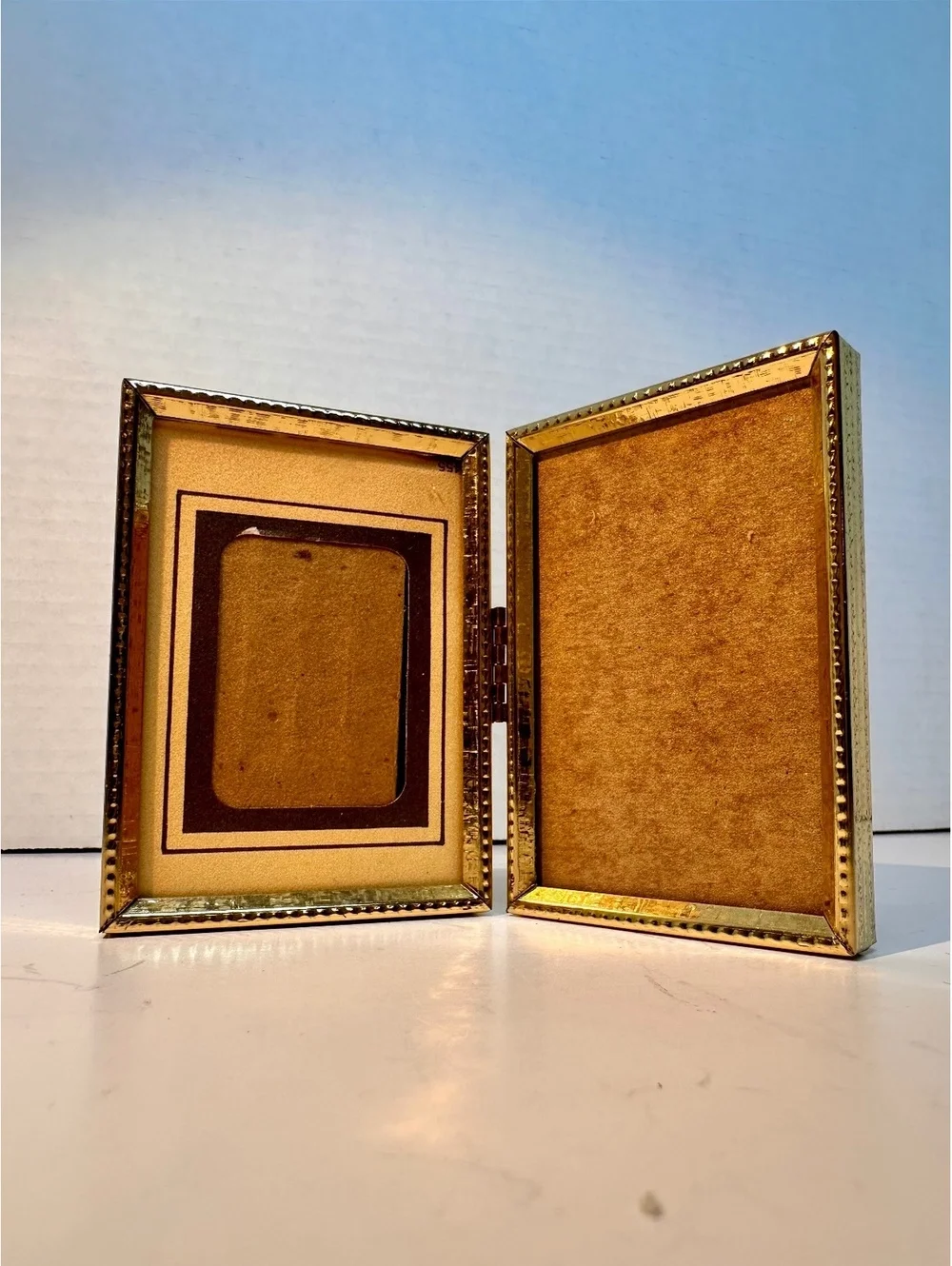 Vintage Gold-Tone Metal Bifold Hinged Photo Frame Small